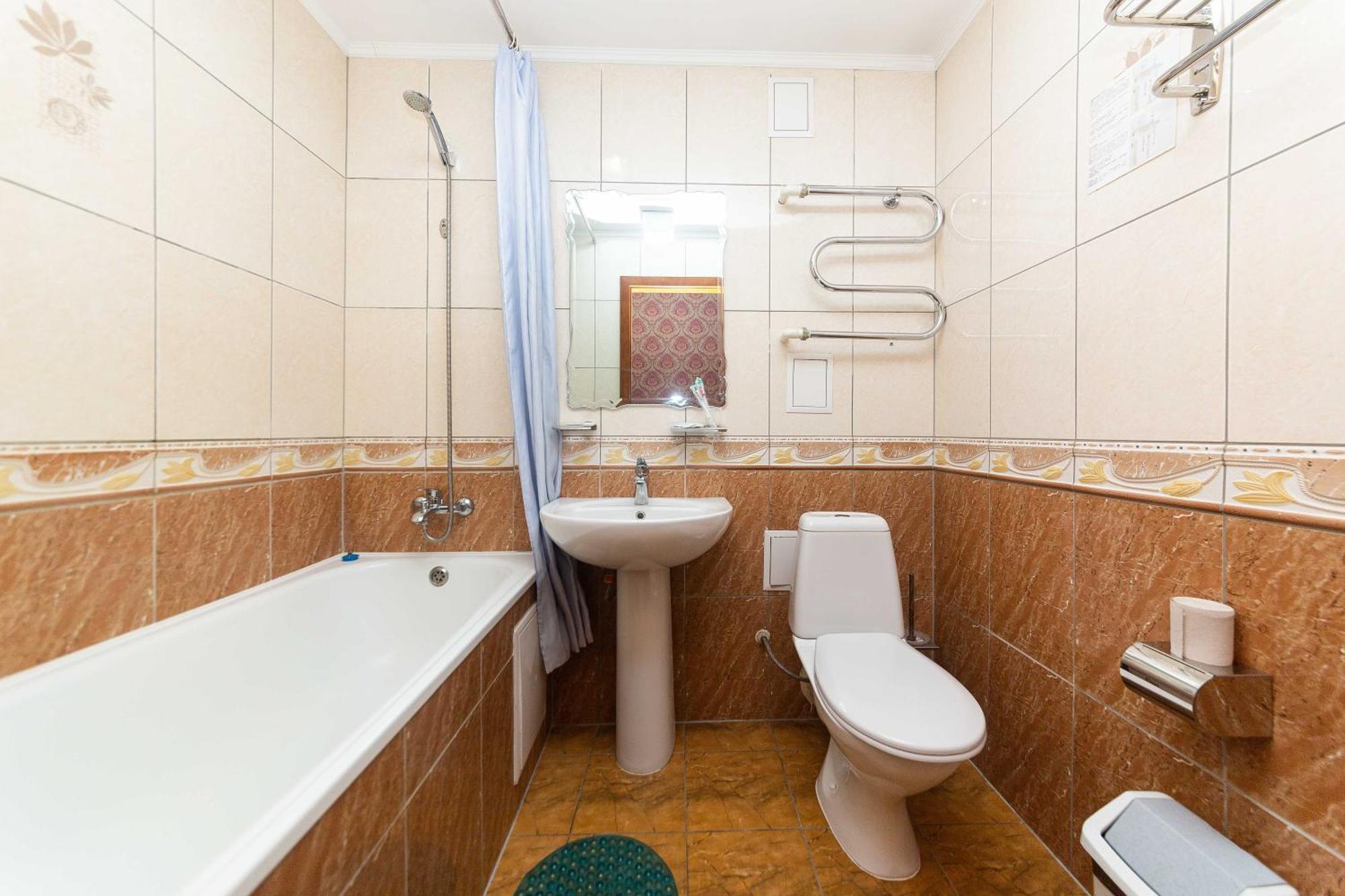 O Azamat Hotel Nur-Sultan  Exterior photo