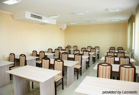 O Azamat Hotel Nur-Sultan  Business photo