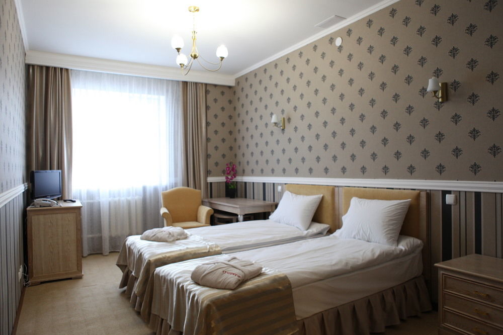 O Azamat Hotel Nur-Sultan  Exterior photo
